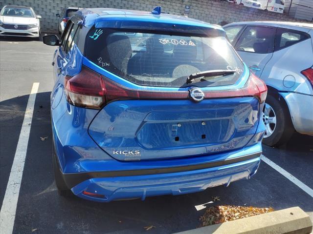 2021 nissan kicks s