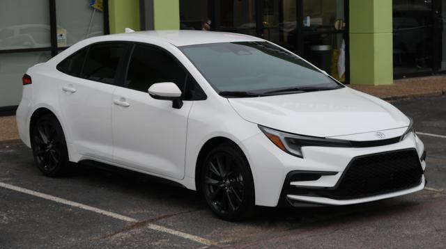 2023 toyota corolla se