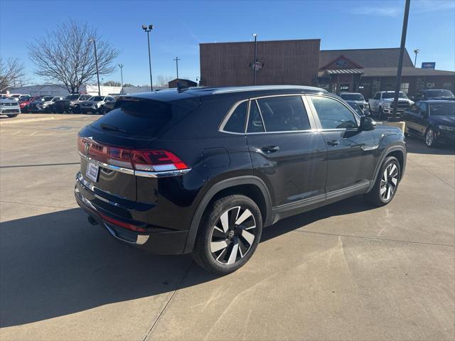 2024 volkswagen atlas cross sport 2.0t se w/technology