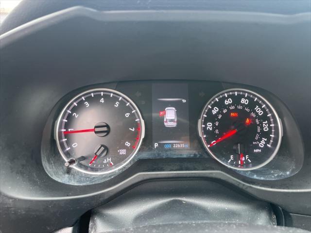 2021 toyota rav4 le