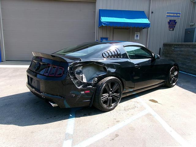 2014 ford mustang v6