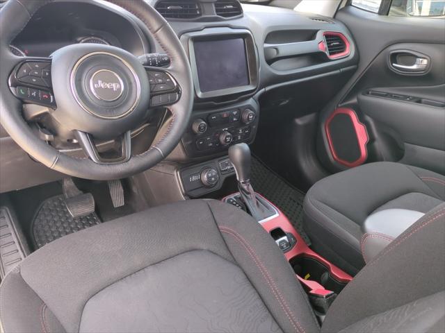 2022 jeep renegade trailhawk