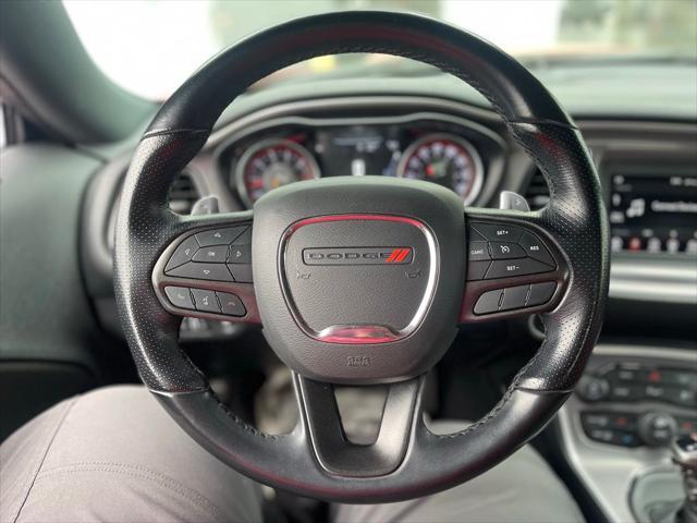 2022 dodge challenger r/t