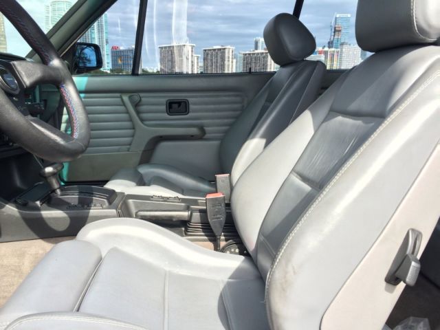 1992 bmw 325ic convertible blue e30 chassis