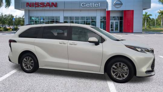 2024 Toyota Sienna