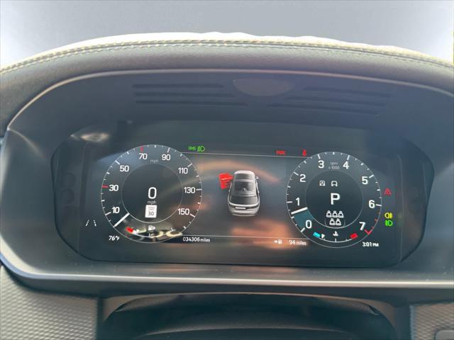 2023 land rover discovery p360 metropolitan edition