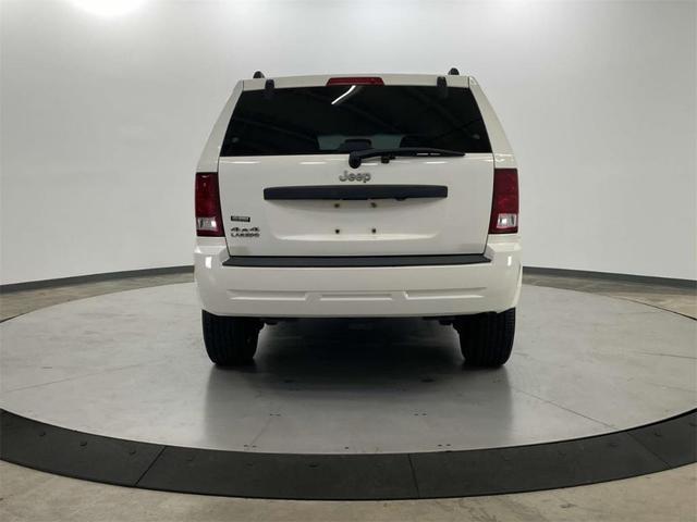 2009 jeep grand cherokee laredo