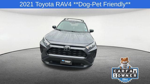 2021 toyota rav4 le