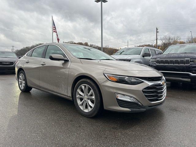 2022 chevrolet malibu fwd lt