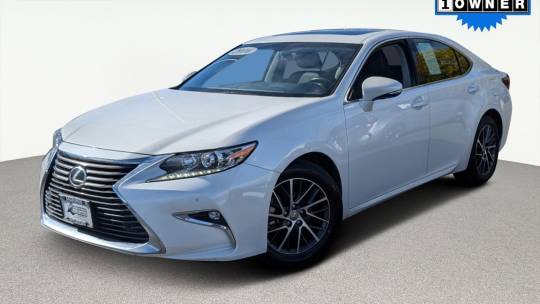 2016 Lexus ES