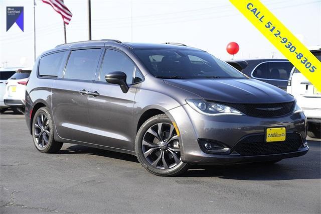 2018 chrysler pacifica limited