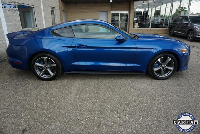 2017 ford mustang v6