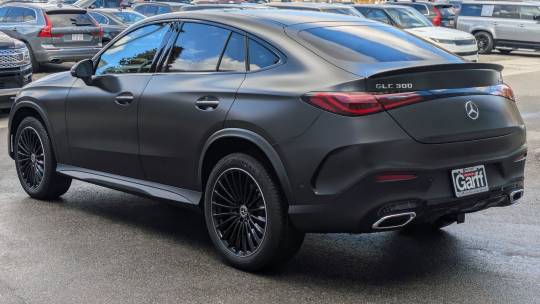 2025 Mercedes-Benz GLC