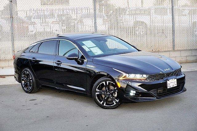 2022 kia k5 gt-line