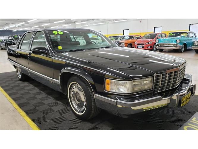 1996 cadillac fleetwood in mankato, minnesota