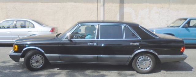 1991mercedes-benz 560sel four door sedan