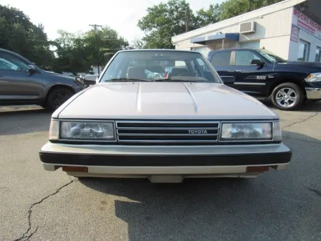 1985 toyota camry le 110057 miles gold 2.0l l4 sohc 8v select