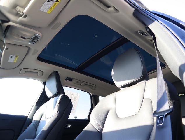 2021 volvo xc60 t5 fwd momentum