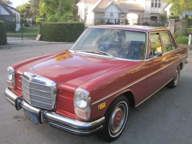 1972 mercedes 250 sedan