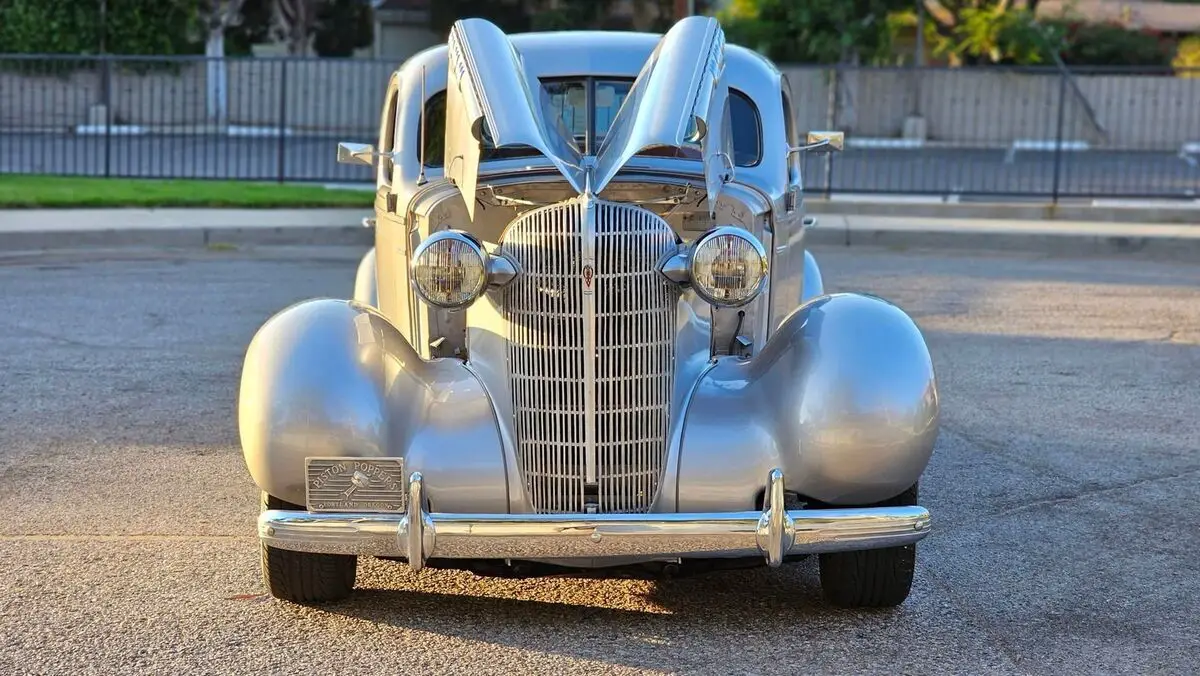 1936 oldsmobile 3 window coupe