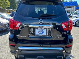 2020 Nissan Pathfinder sv