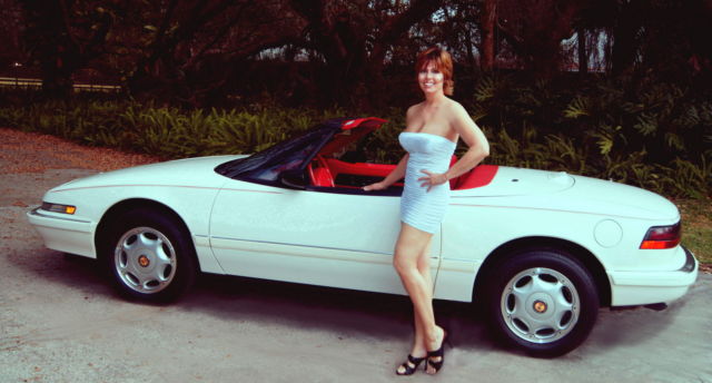 buick reatta convertible