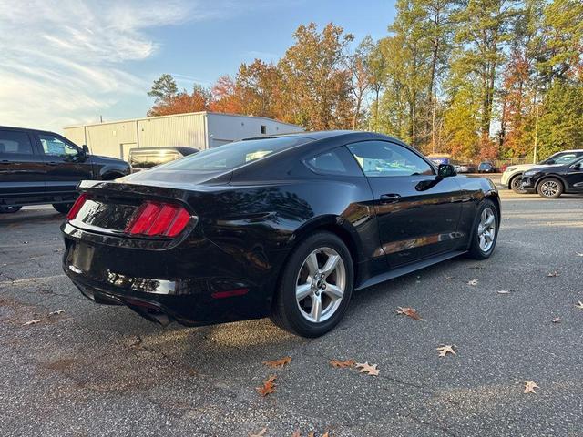 2017 ford mustang v6