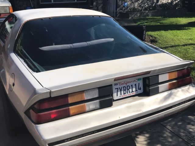 1987 chevrolet chevy camaro rs california special no reserve runs !
