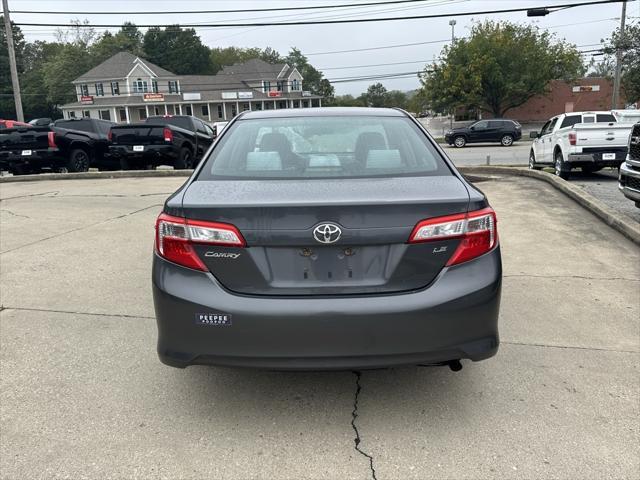 2012 toyota camry le