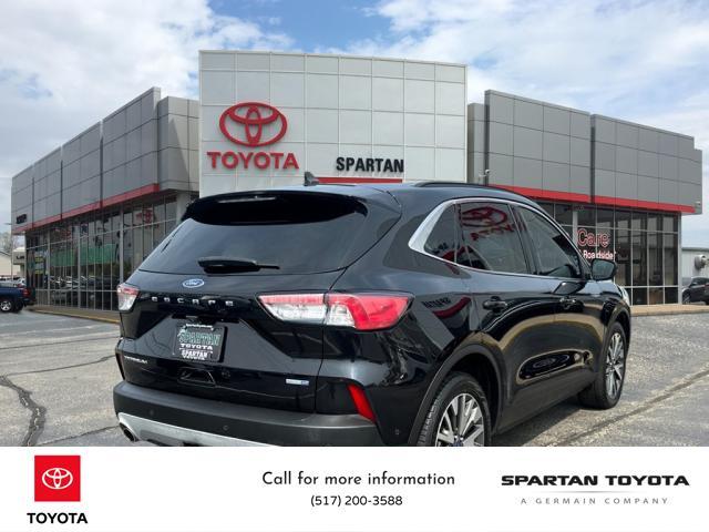 2020 ford escape titanium