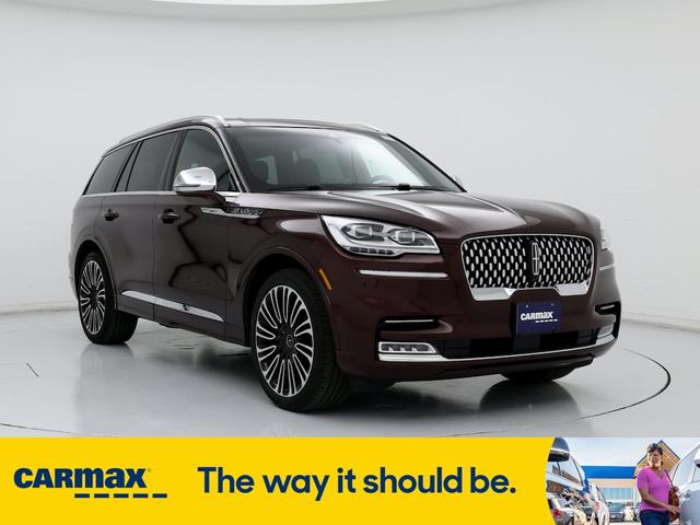 2022 lincoln aviator black label