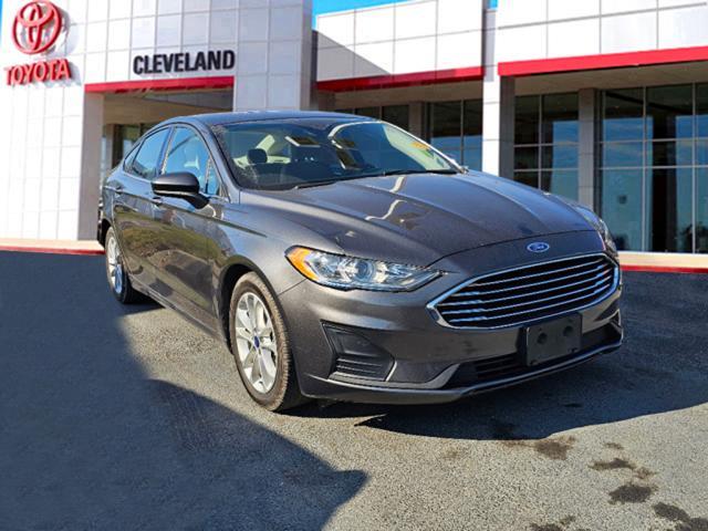 2020 ford fusion hybrid se