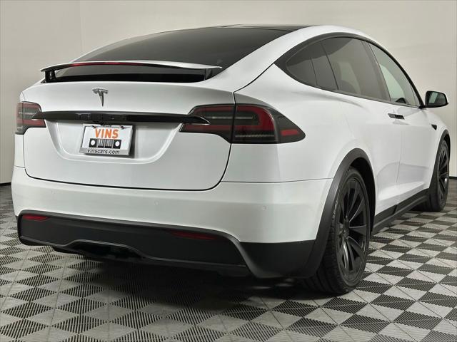 2022 tesla model x dual motor all-wheel drive