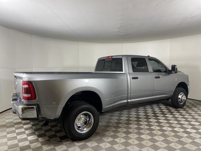 2024 ram 3500 tradesman crew cab 4x4 8' box