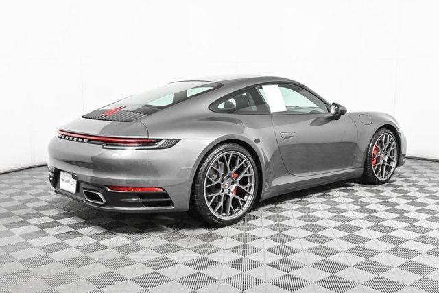 2021 porsche 911 carrera