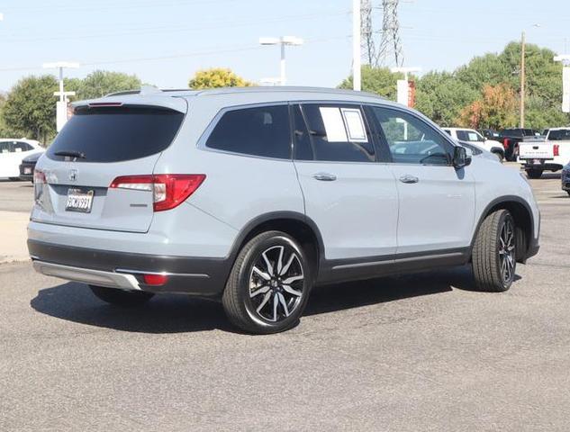 2022 honda pilot touring 8-passenger