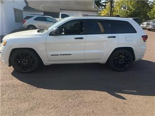 2018 Jeep Grand Cherokee laredo
