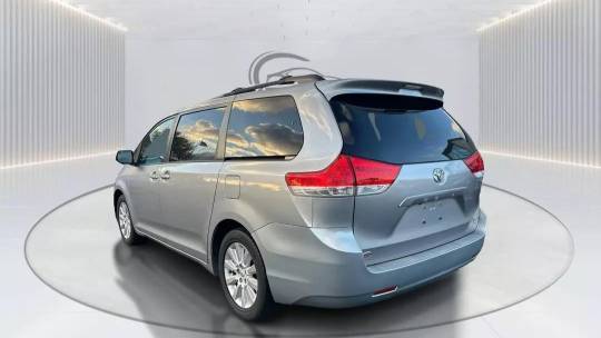 2014 Toyota Sienna
