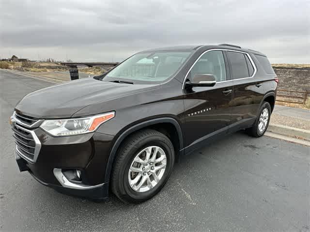 2018 chevrolet traverse lt cloth