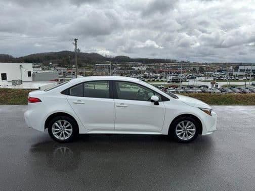 2024 toyota corolla hybrid le in beckley, west virginia