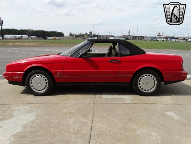 1991 cadillac allante in o'fallon, illinois