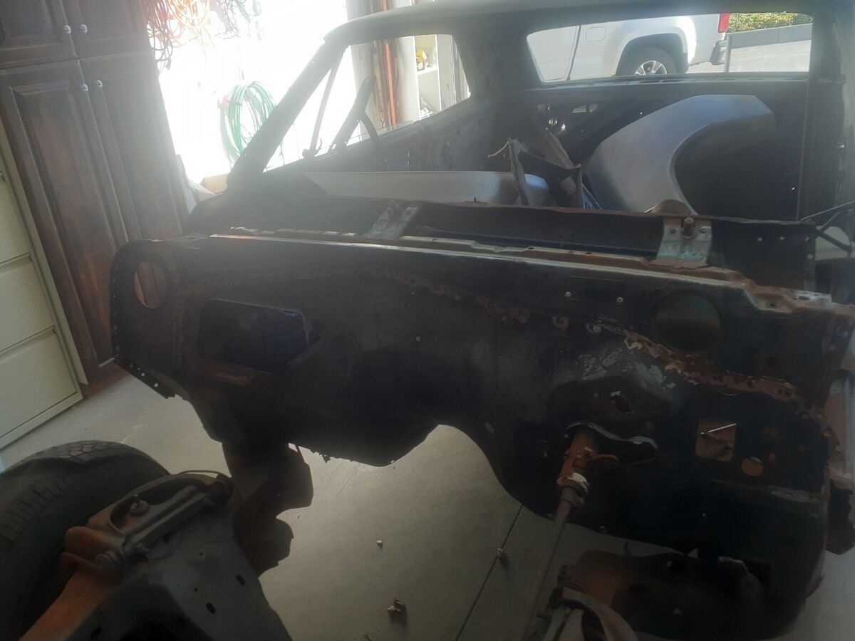 1966 chevrolet chevelle malibu project car. i have all the needed metal parts