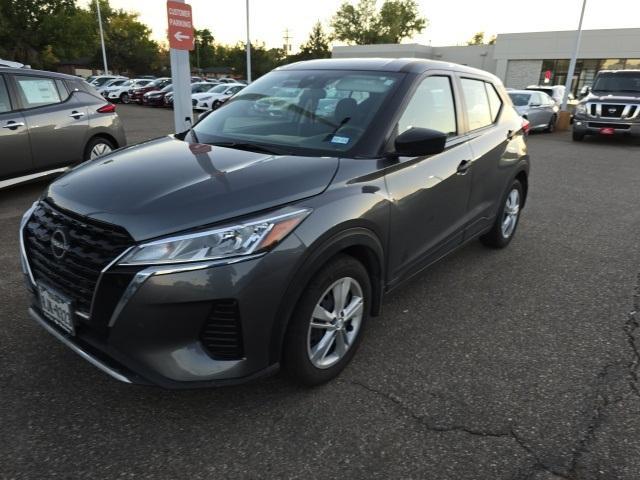 2022 nissan kicks s