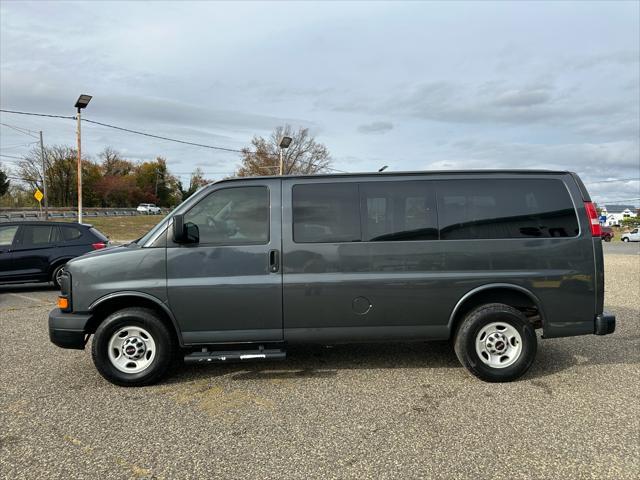 2016 gmc savana 2500 ls