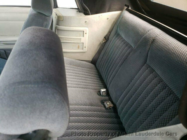 1993 mustang lx 5.0 v8 convertible low miles clean carfax all original condition