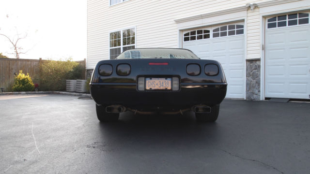 1 of 887 z07! only 14k mile! all original! 6-speed! black beauty!