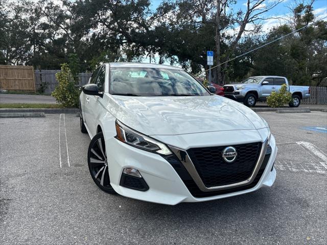 2020 nissan altima sr fwd