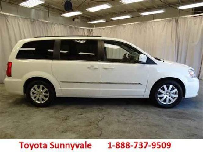 2013 chrysler town & country touring in sunnyvale, ca