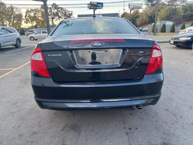 2012 ford fusion se
