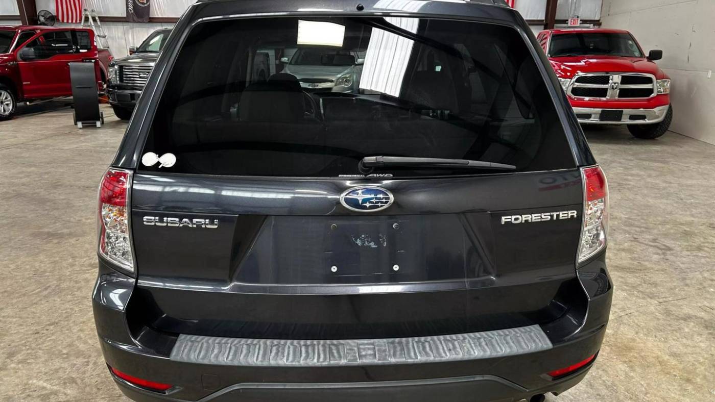 2009 subaru forester 2.5 x premium